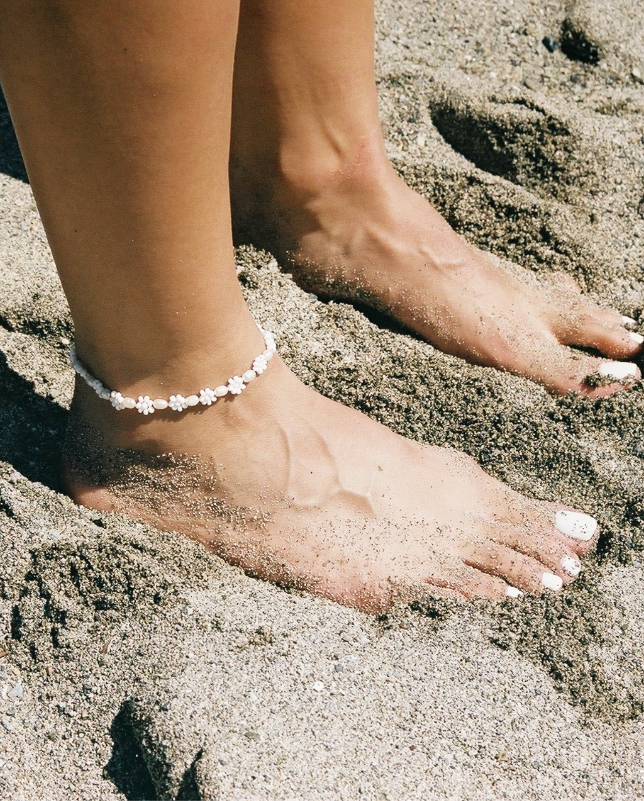 The Daisy Pearl Anklet