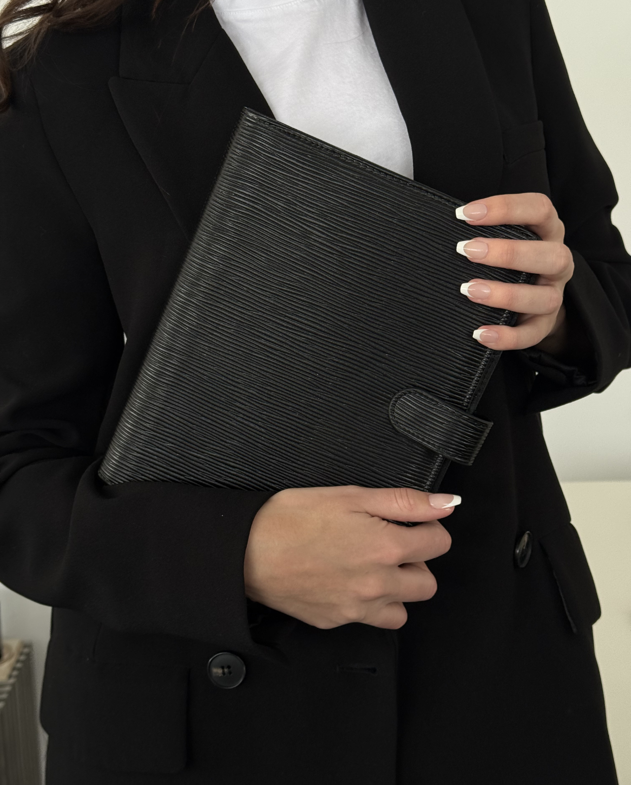 The Epi Leather Folio (No Rings)